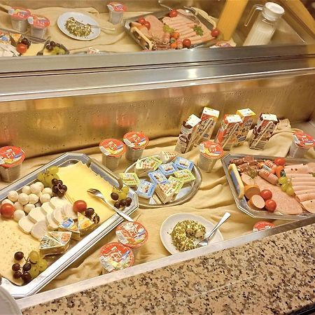 Hotel-Restaurant-Krone บัดบรึคเคนเนา ภายนอก รูปภาพ