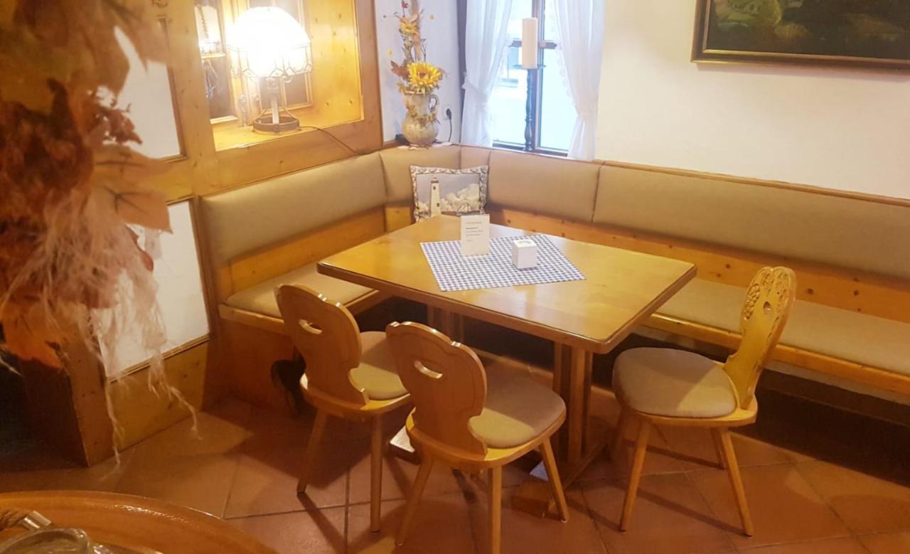 Hotel-Restaurant-Krone บัดบรึคเคนเนา ภายนอก รูปภาพ